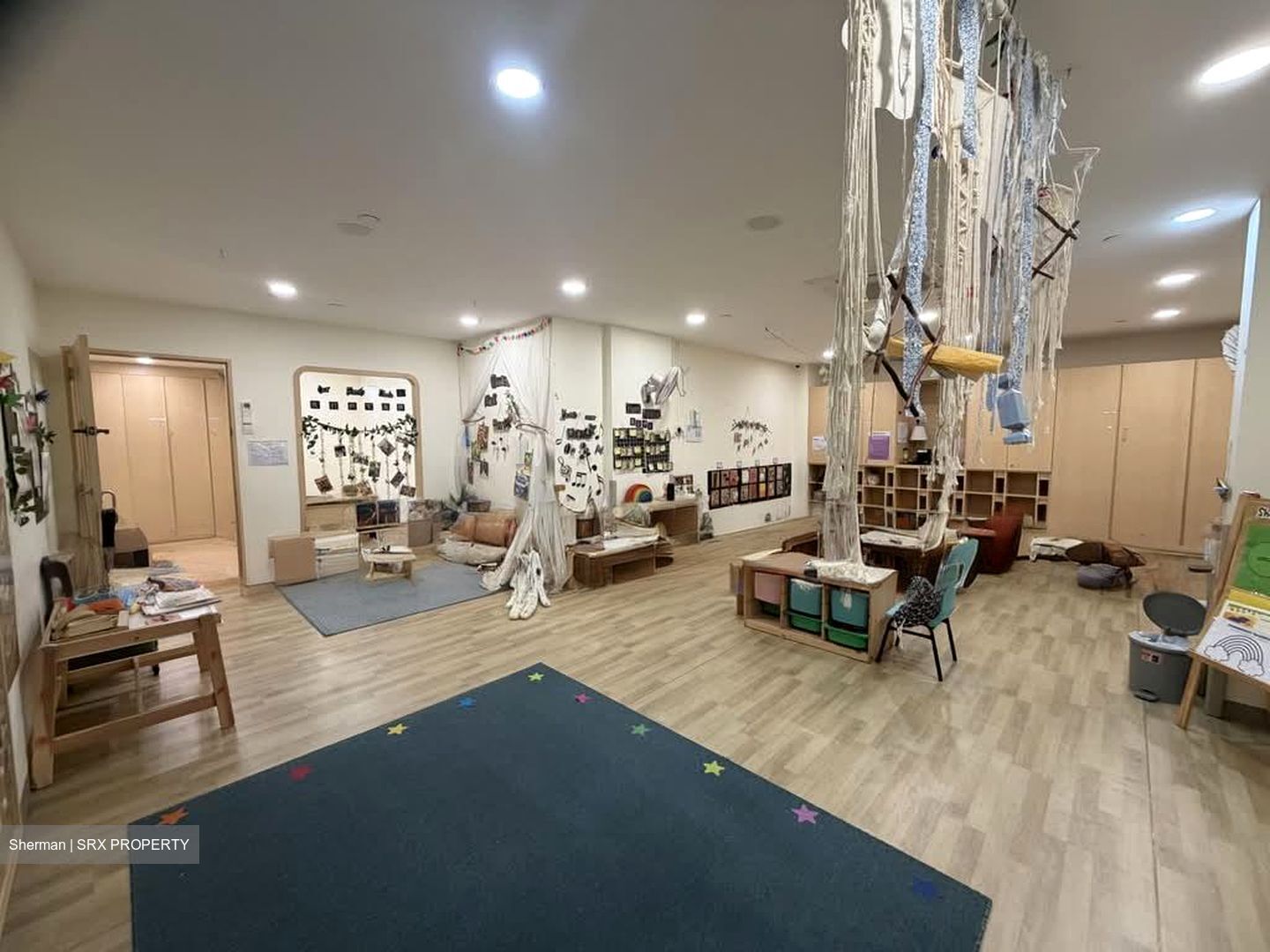 Grandeur Park Residences (D16), Retail #566777421